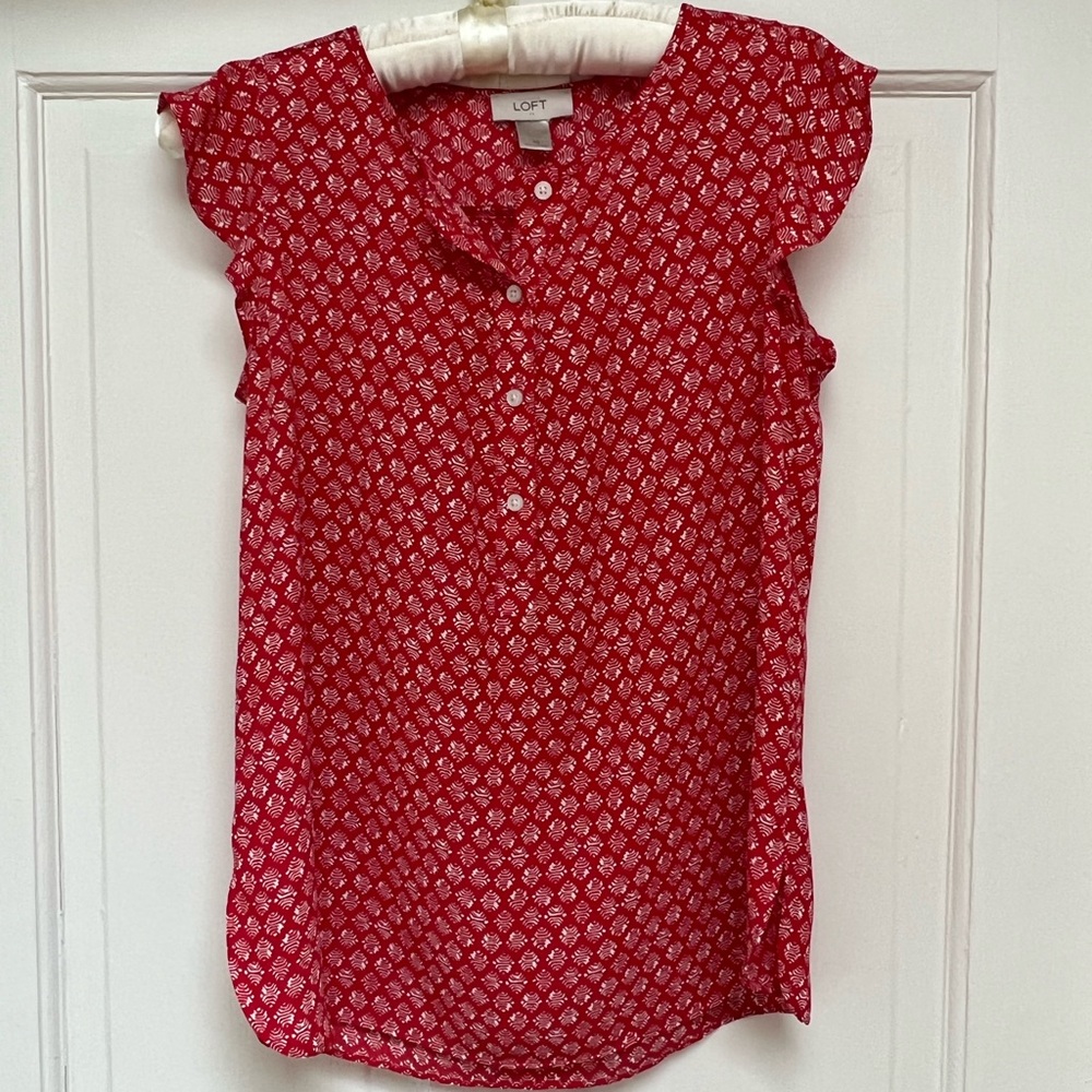 Flutter sleeve blouse size XS